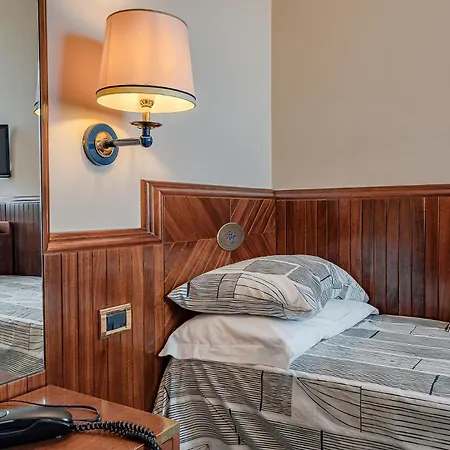 Vintage Hotel Tornese - Business & Events Cecina (Livorno) Buitenkant foto